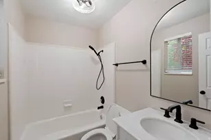 1762 S 350 E, Kaysville, UT 84037 - Photo 10
