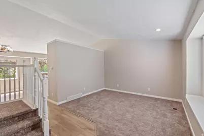 1762 S 350 E, Kaysville, UT 84037 - Photo 4