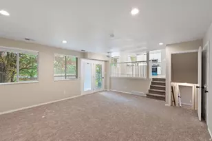 1762 S 350 E, Kaysville, UT 84037 - Photo 14