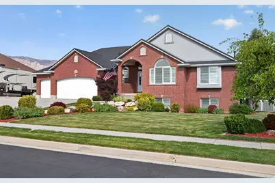 1848 N 1775 W, Farr West, UT 84404 - Photo 4