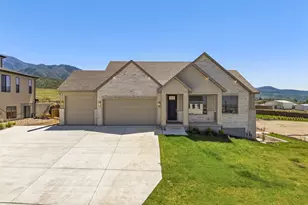 796 E Rdg Vw Dr, Salem, UT 84653 - Photo 2