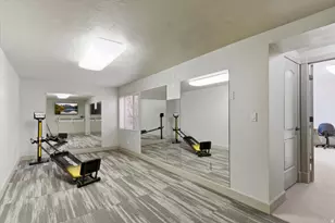 2493 E 1900 N, Layton, UT 84040 - Photo 36