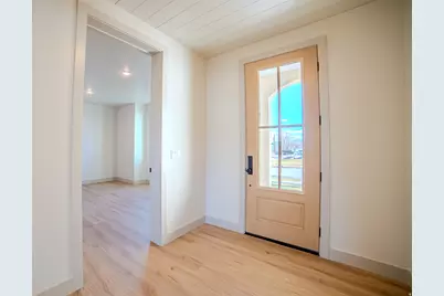 793 S 350 E, Lehi, UT 84043 - Photo 2