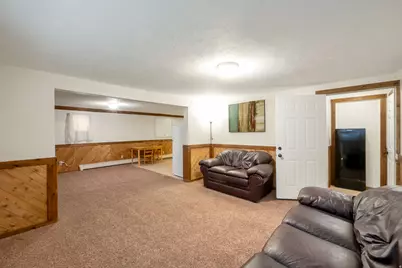 1470 E Shoshone Ave, Sandy, UT 84092 - Photo 32