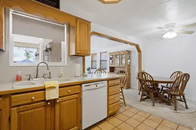 4142 S 4580 W, West Valley, UT 84120 - Photo 20