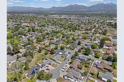 9712 S Stonehaven St, South Jordan, UT 84009 - Photo 40