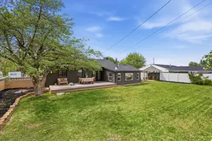 3927 S 3075 E, Holladay, UT 84124 - Photo 40