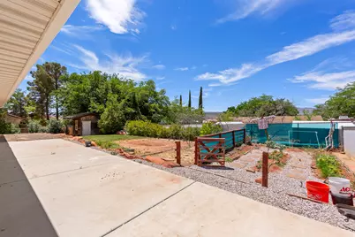 489 N 300 West W, Ivins, UT 84738 - Photo 14