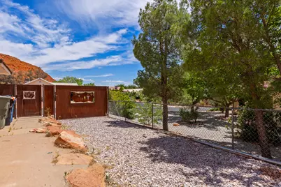 489 N 300 West W, Ivins, UT 84738 - Photo 18