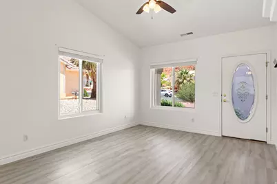 489 N 300 West W, Ivins, UT 84738 - Photo 2