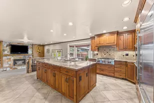 2416 E 10305 S, Sandy, UT 84092 - Photo 6
