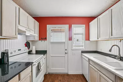 332 E 200 S, American Fork, UT 84003 - Photo 14