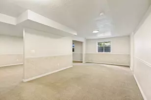 1077 E Brook Circle, Kaysville, UT 84037 - Photo 30