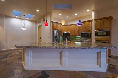 2410 W Entrada Trl #25, Saint George, UT 84770 - Photo 8