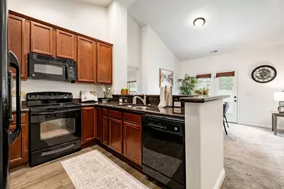 1844 W 2300 S, Woods Cross, UT 84087 - Photo 4
