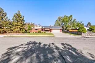 7985 S Coolidge St, Midvale, UT 84047 - Photo 32