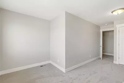 847 W 225 S, Springville, UT 84663 - Photo 16