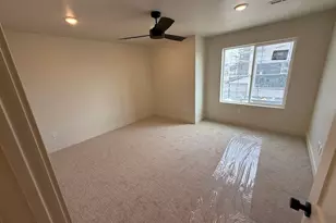 621 E Ryegrass Dr, Eagle Mountain, UT 84005 - Photo 26
