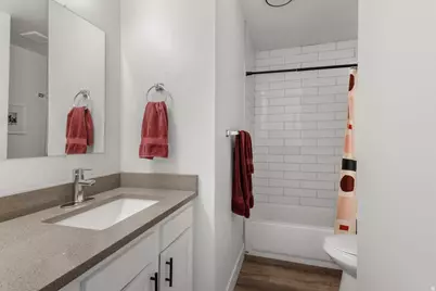 195 Country Club Dr, Stansbury Park, UT 84074 - Photo 10