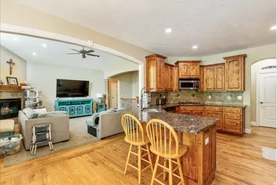 316 E Azure Cir S, Draper, UT 84020 - Photo 18