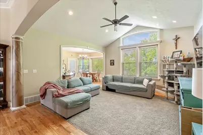 316 E Azure Cir S, Draper, UT 84020 - Photo 14