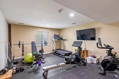 316 E Azure Cir S, Draper, UT 84020 - Photo 32
