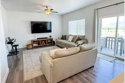 5141 E Rustic Patch Rd, Eagle Mountain, UT 84005 - Photo 8