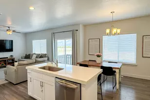 5141 E Rustic Patch Rd, Eagle Mountain, UT 84005 - Photo 10