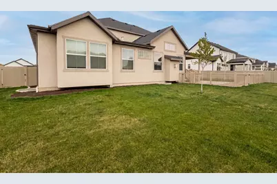 1251 N 2525 W, Clearfield, UT 84015 - Photo 28