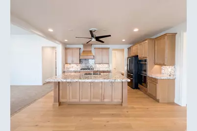 1251 N 2525 W, Clearfield, UT 84015 - Photo 2