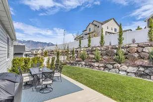 2466 E Lone Hill Dr, Draper, UT 84020 - Photo 44