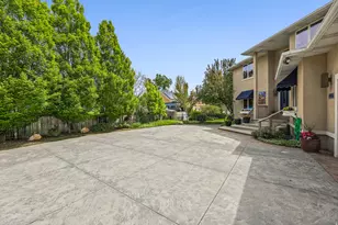 1436 E Vine St S, Murray, UT 84121 - Photo 4