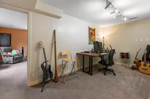 1436 E Vine St S, Murray, UT 84121 - Photo 54