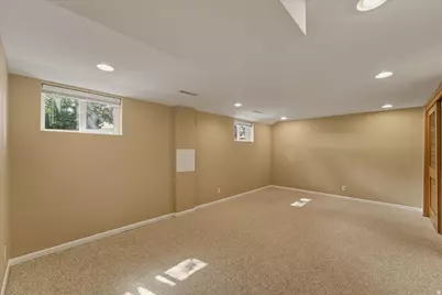 2150 N 250 E, Provo, UT 84604 - Photo 28