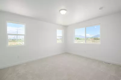 1547 S 900 W #140, Clearfield, UT 84015 - Photo 12