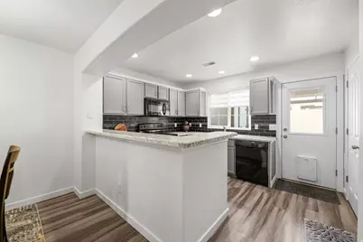 181 Rockey Park Ln, Draper, UT 84020 - Photo 8