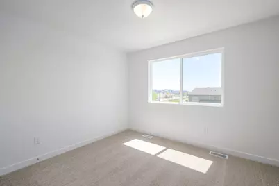 914 W 1600 S #135, Clearfield, UT 84015 - Photo 12