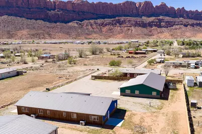 71 N Mount Peale Dr, Moab, UT 84532 - Photo 22