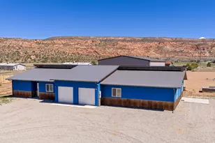 71 N Mt Peale Dr, Moab, UT 84532 - Photo 18