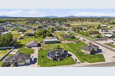 4023 W 2100 S, Taylor, UT 84401 - Photo 58