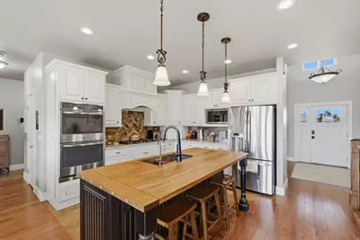 4023 W 2100 S, Taylor, UT 84401 - Photo 4