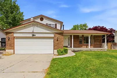 4796 S River Meadow Way, Taylorsville, UT 84123 - Photo 2