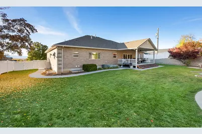 2051 S Eskelsen Ln, Perry, UT 84302 - Photo 10