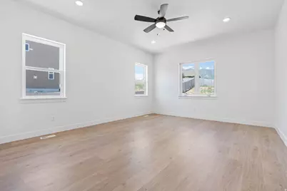 1302 West View Dr, Santaquin, UT 84655 - Photo 12
