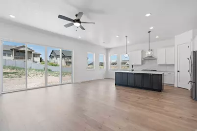 1302 West View Dr, Santaquin, UT 84655 - Photo 2