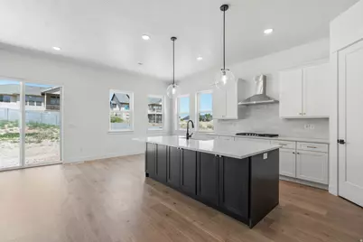1302 West View Dr, Santaquin, UT 84655 - Photo 4