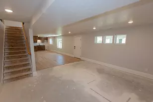 527 N 100 W, Hyde Park, UT 84318 - Photo 24