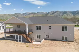 527 N 100 W, Hyde Park, UT 84318 - Photo 36