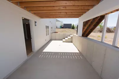 527 N 100 W, Hyde Park, UT 84318 - Photo 40