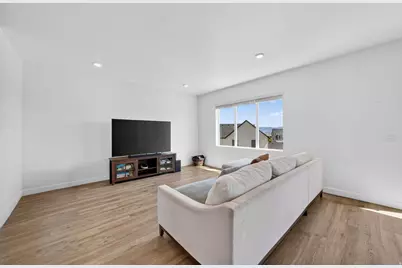 8726 W Mineral Grove Dr, Magna, UT 84044 - Photo 2